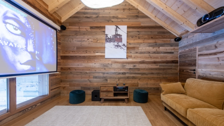 Single-Family Homes, New Build, contemporary, Traditional