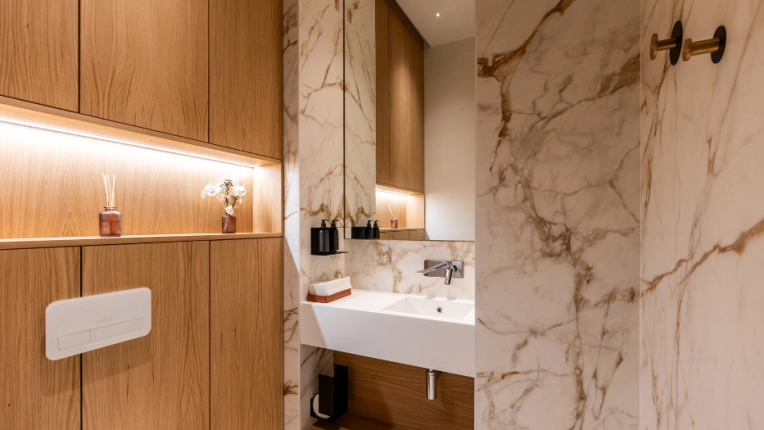 Historical / Listed Buildings, Hotels - Restaurants, Apartment, Renovation, Interior Architecture & Design, Restoration, Attic, contemporary, Modern, Classic, historical