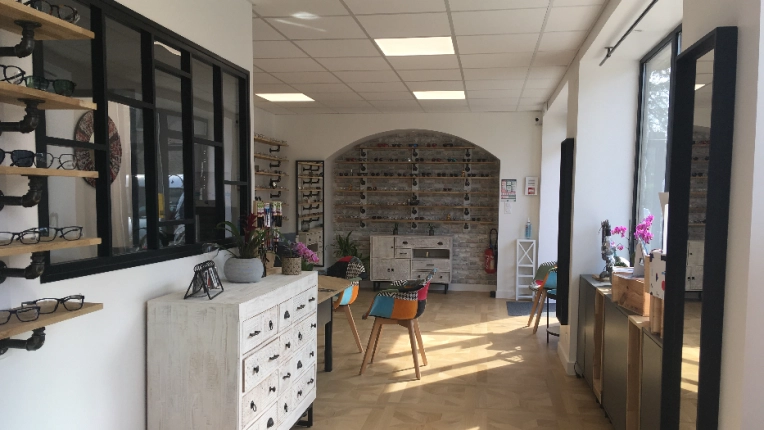 Building Upgrades, Retail, Public Access Buildings, Renovation, Interior Architecture & Design, contemporary
