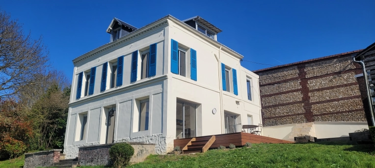 Single-Family Homes, Renovation, Traditional