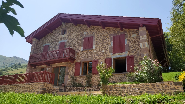 Patios & Terraces, Single-Family Homes, Exterior, Renovation, Country Homes, Energy renovation, Attic, Villa, Traditional