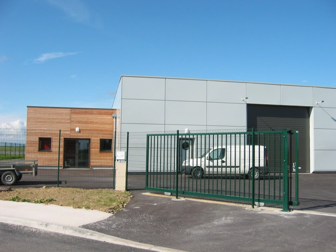 Bâtiment professionnel, Bâtiment industriel, Construction neuve, Contemporain
