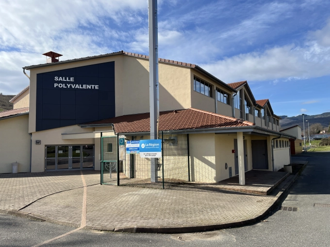 Bâtiment accueillant du public (ERP), Rénovation énergétique, Traditionnel
