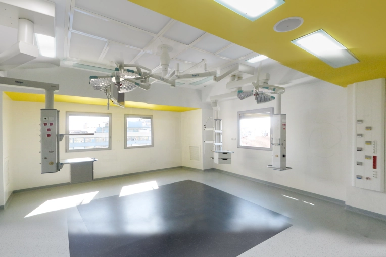 Conversion, Building Upgrades, Vertical expension, Commercial - industrial, Public Access Buildings, Renovation, Extension, Restoration, contemporary, Modern