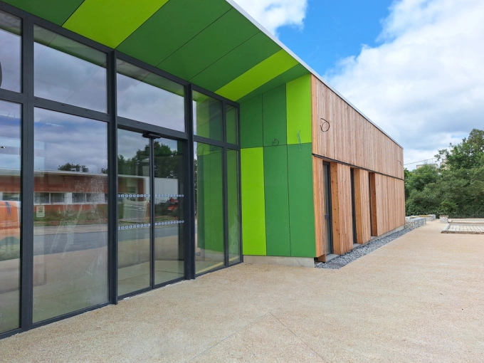 Retail, Commercial - industrial, Public Access Buildings, New Build, contemporary, Modern