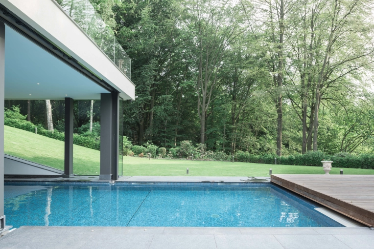 Patrimoine, Transformation, Jardin, Terrasse, Maison individuelle, Chalet / Maison en bois, Hôtellerie - Restauration, Extérieur, Rénovation, Maison de ville, Maison de campagne, Piscine, Extension, Construction neuve, Réhabilitation, Rénovation énergétique, Villa, Futuriste, Contemporain, Moderne, Japonais, Minimaliste