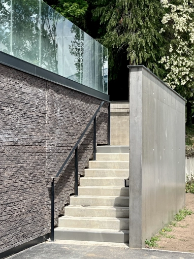 Bâtiment accueillant du public (ERP), Construction neuve, Contemporain, Moderne