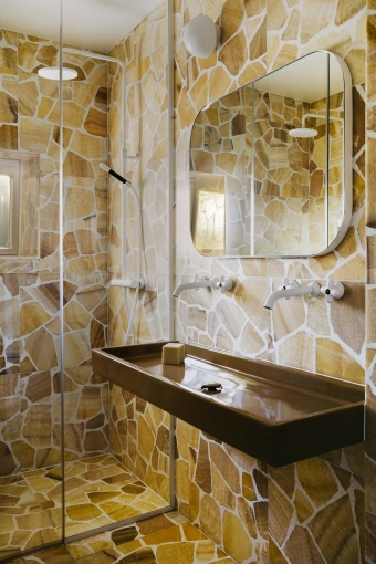 Single-Family Homes, Renovation, Townhouses, Country Homes, Vintage