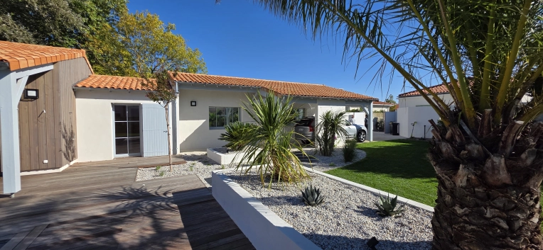 Maison individuelle, Rénovation, Maison de ville, Piscine, Extension, Construction neuve, Rénovation énergétique, Plan, Permis de construire, Suivi de chantier, Conseil, Visite conseil avant achat