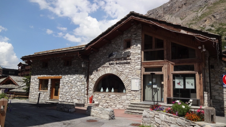 Retail, Extension, Building permits