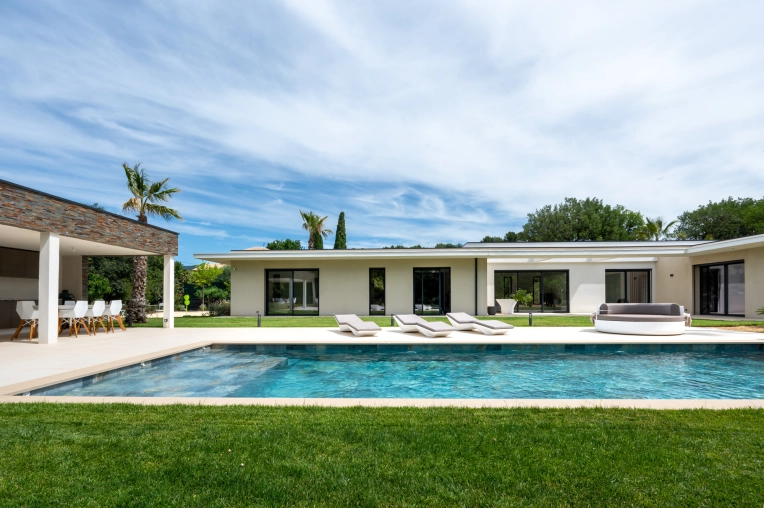 Single-Family Homes, New Build, contemporary