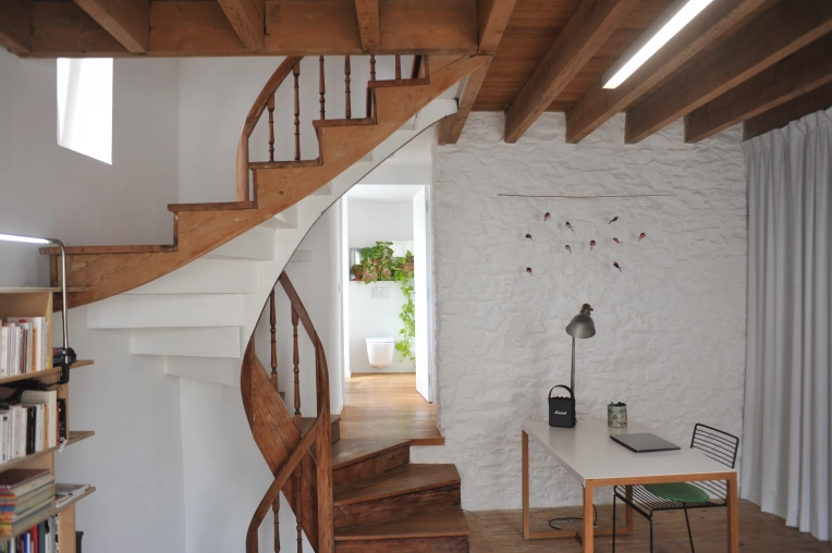 Building Upgrades, Landscape Architecture, Vertical expension, Single-Family Homes, Passive House / Eco-friendly, Chalets / Wooden Houses, Townhouses, Interior Architecture & Design, Extension, Restoration, Energy renovation, Design / Plans, Building permits, Construction Management