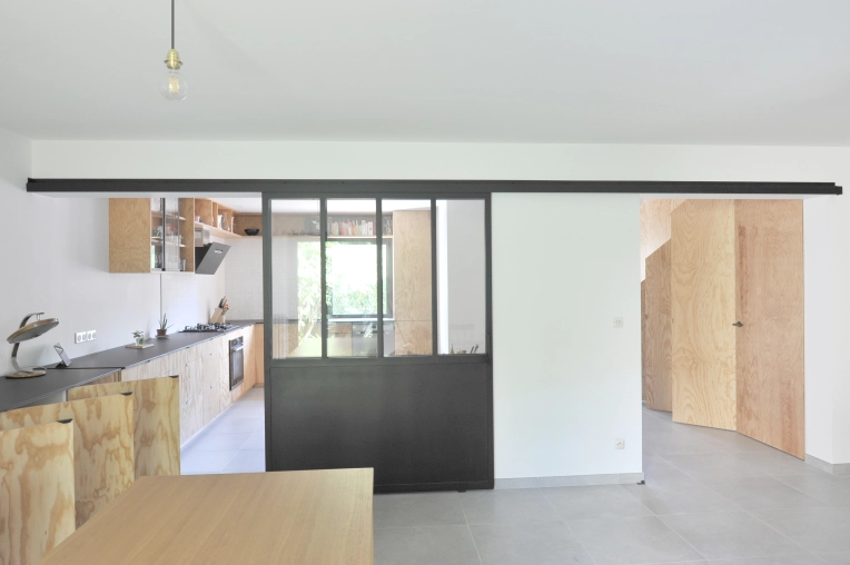 Single-Family Homes, Renovation, Townhouses, Interior Architecture & Design, Design / Plans, Building permits, Construction Management, Consulting