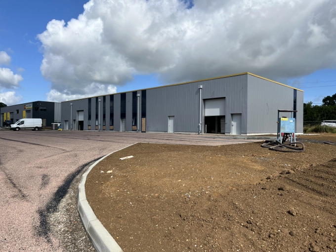 Bâtiment professionnel, Bureau, Bâtiment industriel, Construction neuve, Plan, Permis de construire, Suivi de chantier