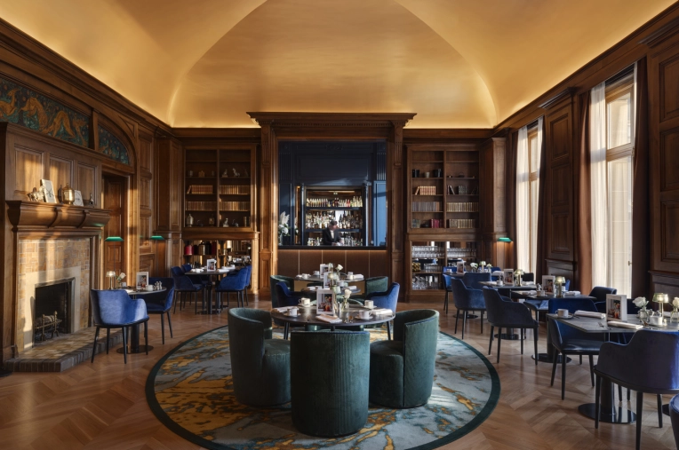 Hotels - Restaurants, Restoration, contemporary