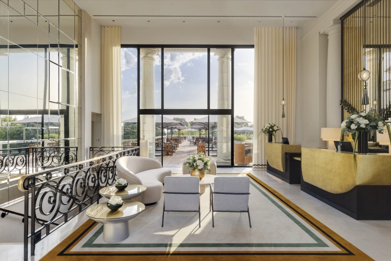 Hotels - Restaurants, Restoration, contemporary