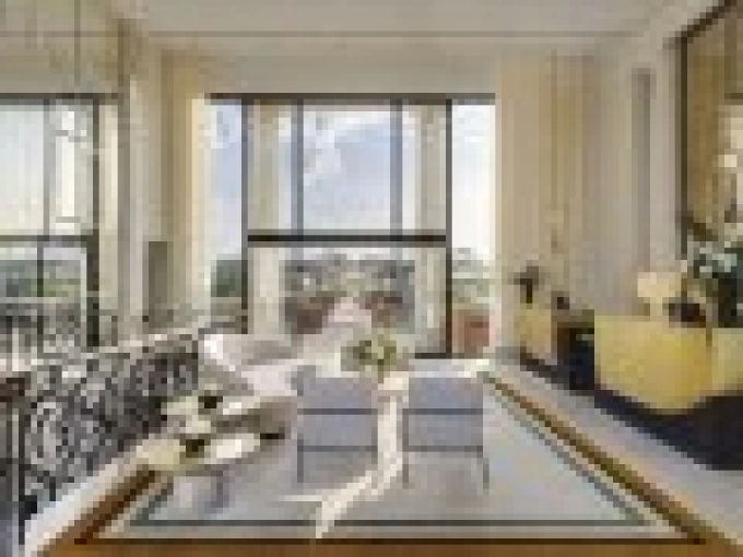 Hotels - Restaurants