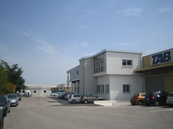 Transformation, Bâtiment professionnel, Bureau, Hangar, Bâtiment industriel, Rénovation, Extension, Construction neuve, Plan, Permis de construire, Suivi de chantier