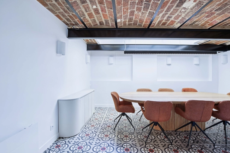 Mise aux normes, Bâtiment professionnel, Bureau, Rénovation, Architecture d’intérieur, Plan, Suivi de chantier