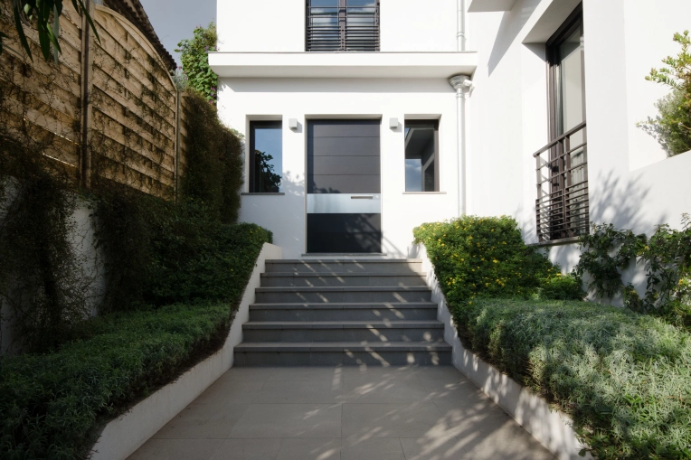 Conversion, Single-Family Homes, Renovation, Townhouses, Interior Architecture & Design, Extension, Design / Plans, Construction Management, Preliminary works declaration