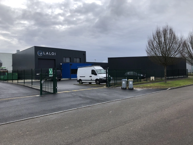 Bâtiment professionnel, Bureau, Hangar, Construction neuve, Plan, Permis de construire, Suivi de chantier