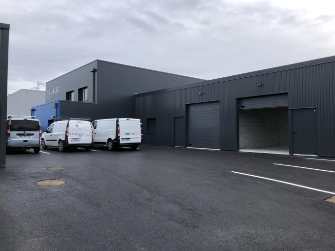 Bâtiment professionnel, Bureau, Hangar, Construction neuve, Plan, Permis de construire, Suivi de chantier