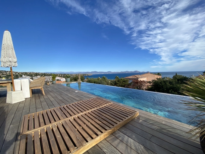 Conversion, Project Management, Building Upgrades, Landscape Architecture, Vertical expension, Patios & Terraces, Single-Family Homes, Exterior, Renovation, Townhouses, Pools, Extension, Feasibility Studies, Restoration, Villa, Garage, Design / Plans, Building permits, Construction Management, Consulting