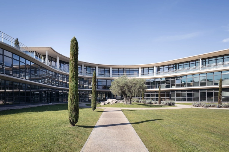 Assistance à la maitrise d'ouvrage, Mise aux normes, Jardin, Terrasse, Bâtiment professionnel, Bureau, Architecture d’intérieur, Construction neuve, Étude de faisabilité, Assainissement, Plan, Permis de construire, Suivi de chantier, Conseil, Visite conseil avant achat, Déclaration de travaux