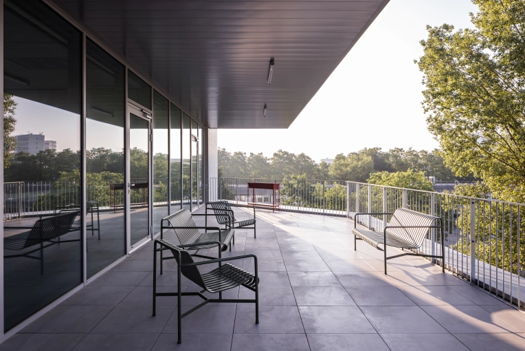 Transformation, Surélévation, Bâtiment professionnel, Bureau, Extension, Rénovation énergétique, Plan, Permis de construire