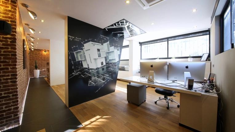 Conversion, Building Upgrades, Commercial - industrial, Offices, Renovation, Restoration, Design / Plans, Construction Management