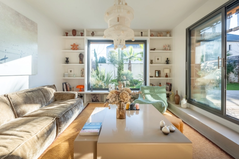 Single-Family Homes, Passive House / Eco-friendly, Chalets / Wooden Houses, Smart Homes, New Build, Design / Plans, Building permits, Construction Management