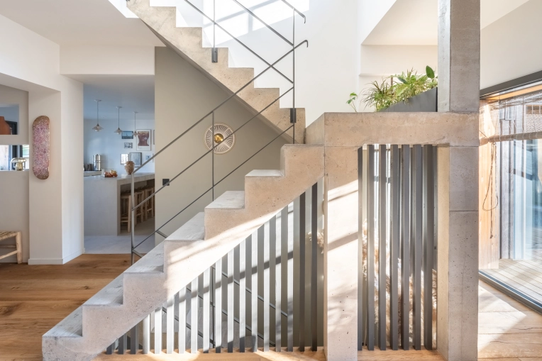 Single-Family Homes, Passive House / Eco-friendly, Chalets / Wooden Houses, Smart Homes, New Build, Design / Plans, Building permits, Construction Management