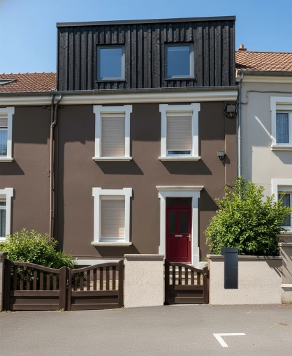 Transformation, Assistance à la maitrise d'ouvrage, Expertise, Mise aux normes, Surélévation, Maison individuelle, Rénovation, Maison de ville, Architecture d’intérieur, Extension, Étude de faisabilité, Réhabilitation, Rénovation énergétique, Aménagement combles, Plan, Permis de construire, Suivi de chantier, Conseil, Visite conseil avant achat, Déclaration de travaux