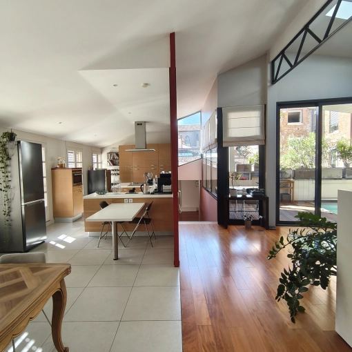 Project Management, Building Upgrades, Vertical expension, Patios & Terraces, Apartment, Pools, Interior Architecture & Design, Extension, Feasibility Studies, Restoration, Energy renovation, Attic, Design / Plans, Planning permission application, Construction Management, Consulting, Diagnostic, Home pre-purchase advice, Preliminary works declaration