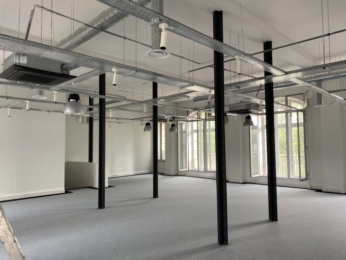 Commercial - industrial, Offices, Industrial Buildings, Renovation, Design / Plans, Planning permission application, Construction Management