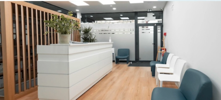 Expertise, Mise aux normes, Bâtiment accueillant du public (ERP), Rénovation, Architecture d’intérieur, Réhabilitation, Plan, Permis de construire, Suivi de chantier, Conseil