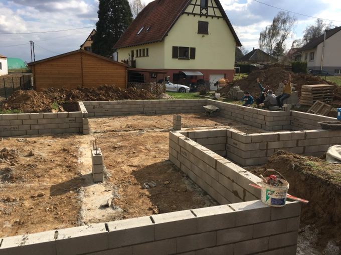 Single-Family Homes, Townhouses, Country Homes, New Build, Villa, Modern, Traditional