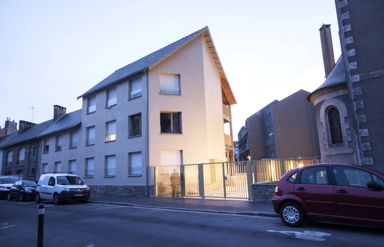 Résidentiel collectif, Rénovation, Extension, Construction neuve, Réhabilitation, Plan, Permis de construire, Suivi de chantier, Conseil, Diagnostic, Déclaration de travaux